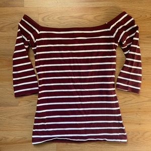 Off the Shoulder 3/4s Sleeve Top